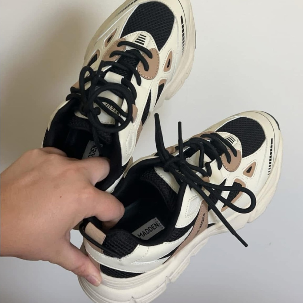 Steve Madden Black and Cream Chunky Sneakers